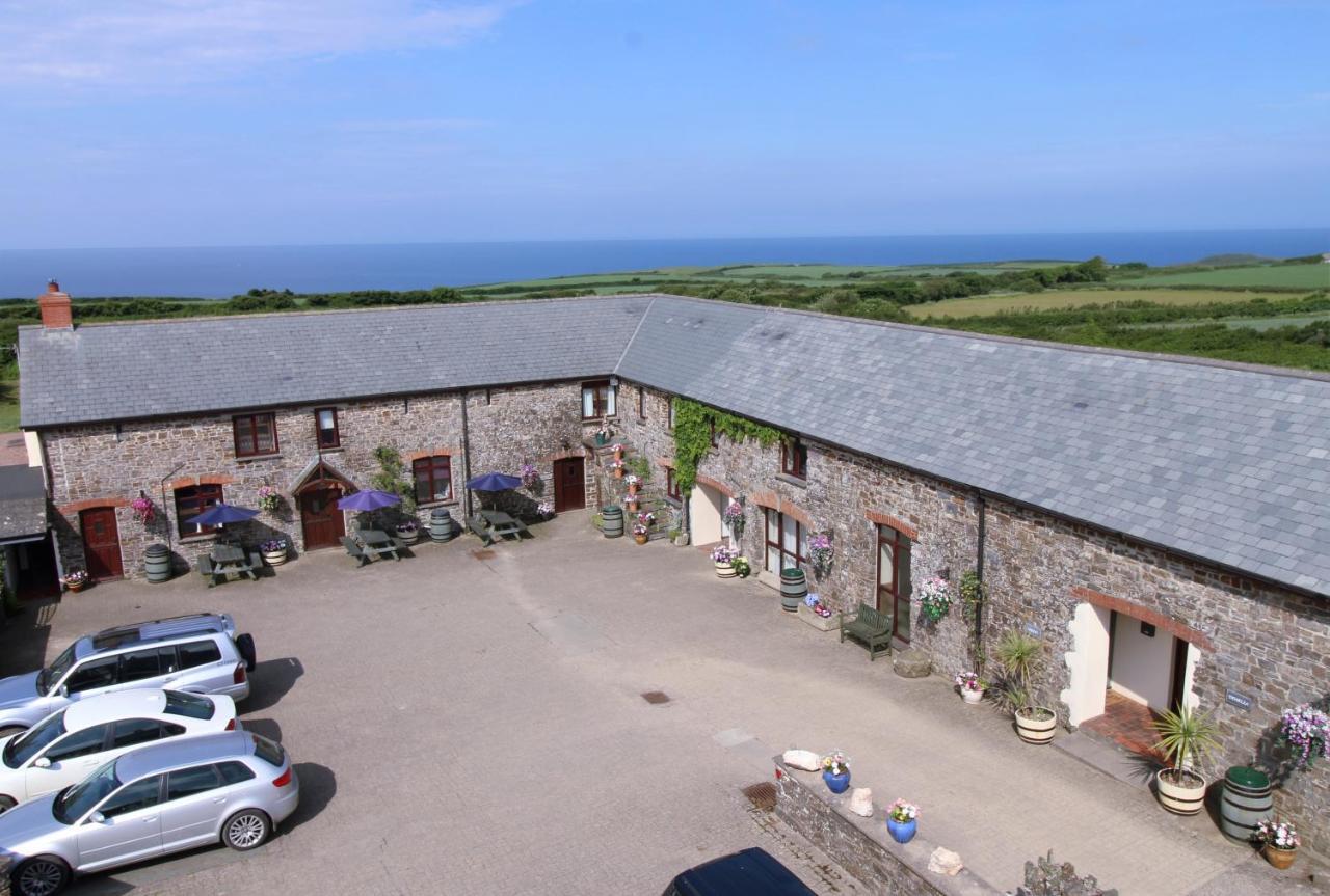 Houndapitt Cottages Bude Exteriör bild